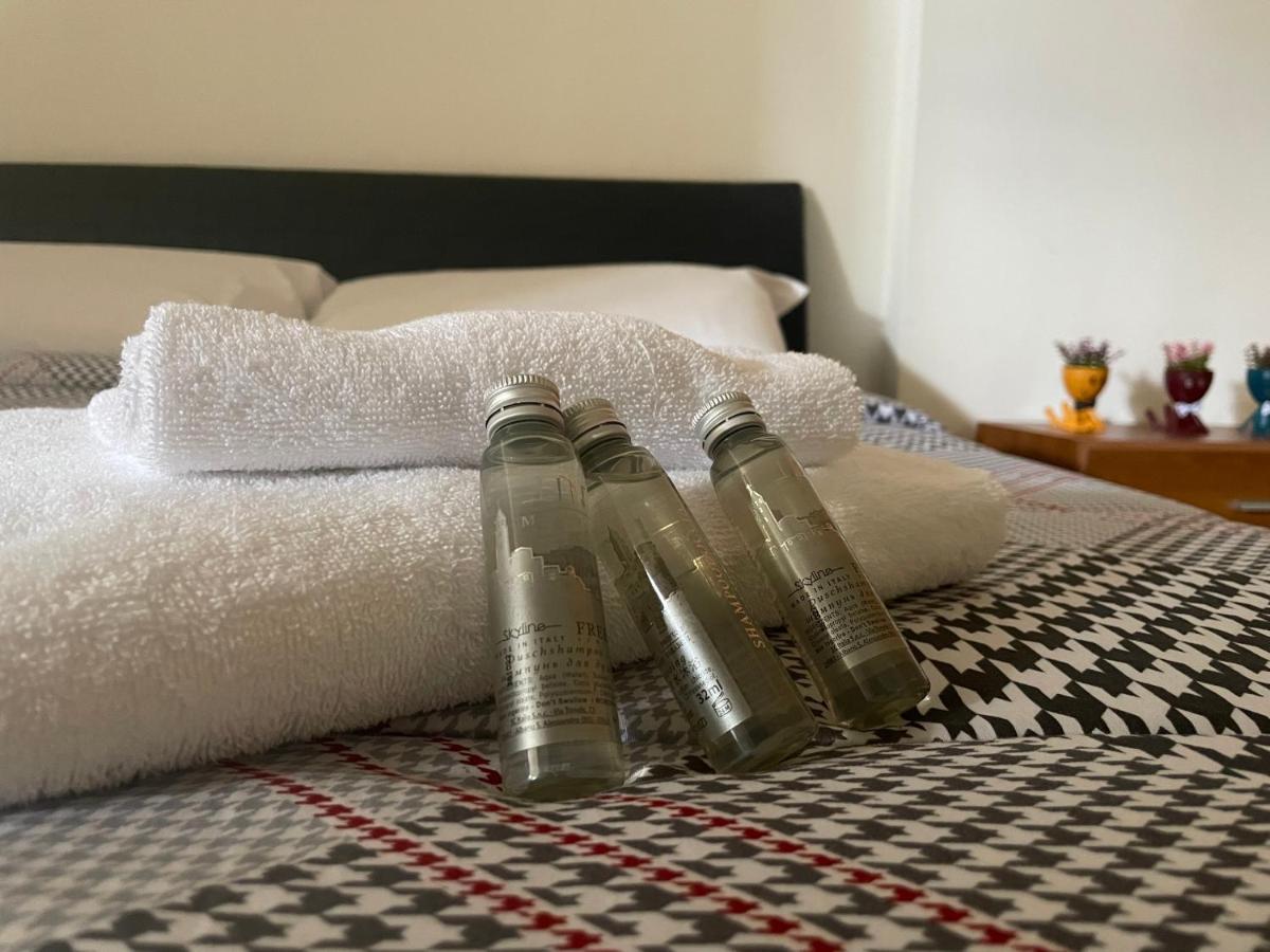 Rosselli93 Apartment มาเตรา ภายนอก รูปภาพ